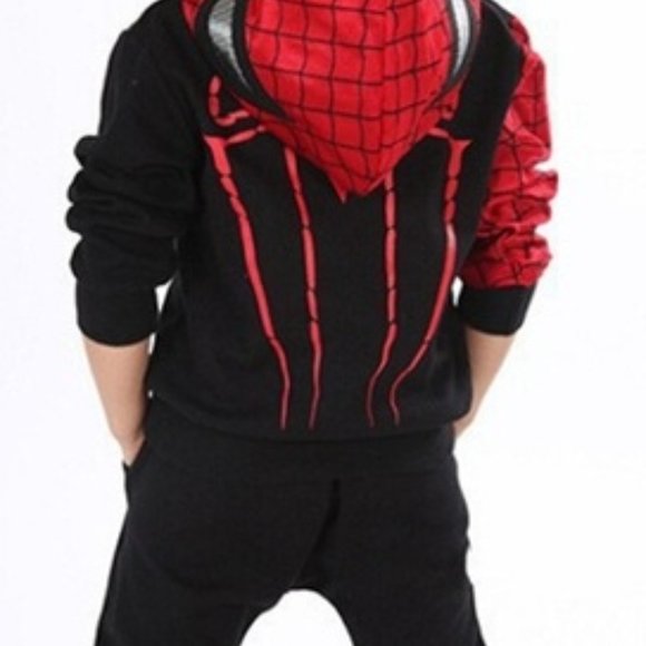 KIDS SPIDERMAN BLACK HOODIE and PANTS SET. - Picture 8 of 10